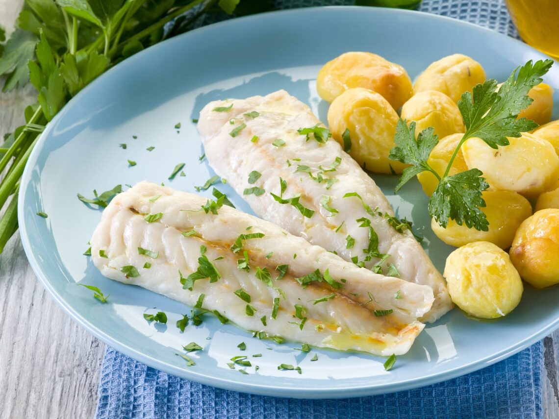 Medalhões de pescada no forno Ruralea