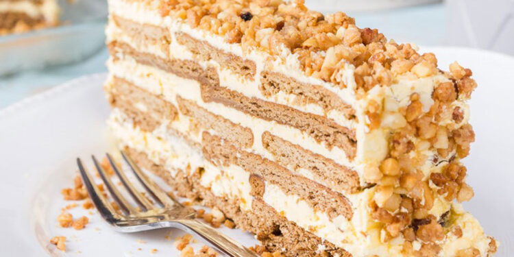 Bolo de bolacha com leite condensado