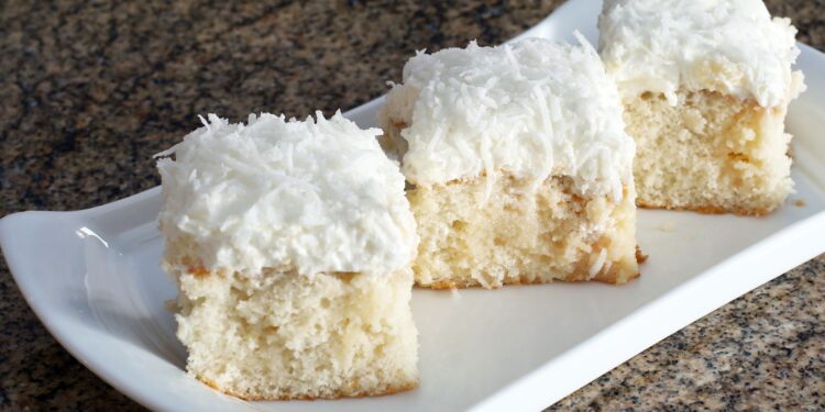 Bolo de coco fofinho