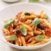 Penne com atum