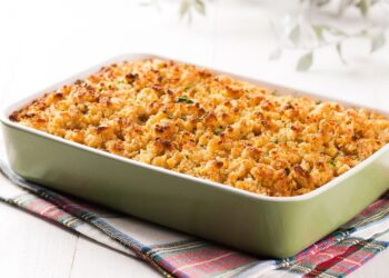 Bacalhau lascado com broa