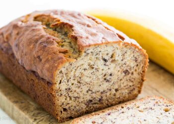 Pão de banana e aveia