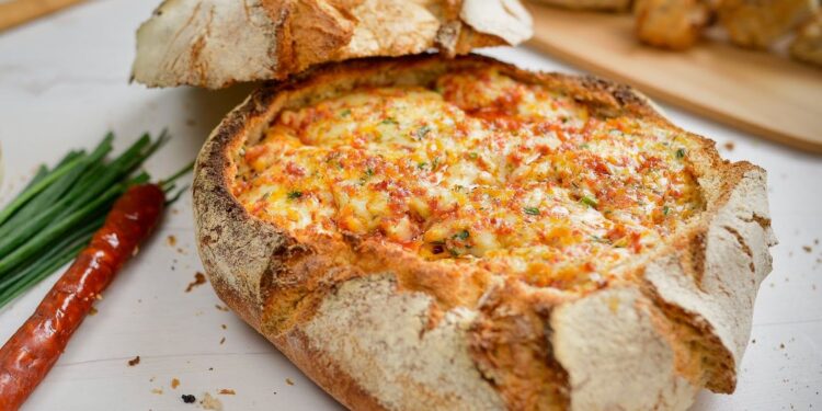 Pão recheado com bacon