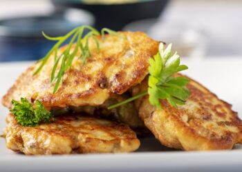 Pataniscas de bacalhau estaladiças