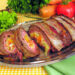 Rolo de carne picada recheado no forno