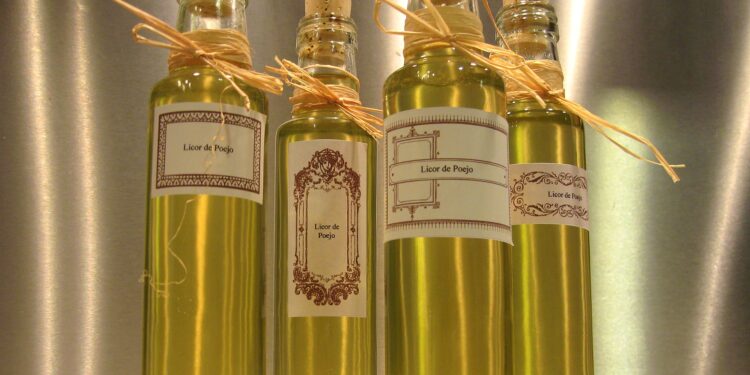 Licor de poejo