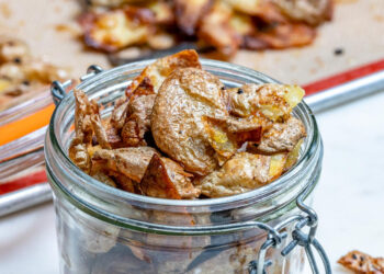 Cascas de batata no forno