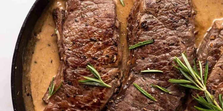 Bife com molho inglês