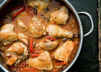 Pernas de frango estufadas