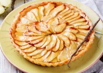 Tarte de maçã com leite condensado