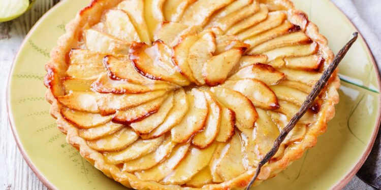 Tarte de maçã com leite condensado