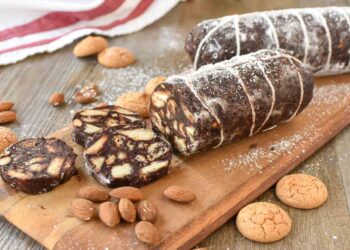Salame de chocolate fácil e rápido