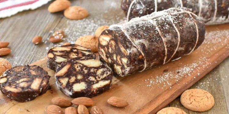 Salame de chocolate fácil e rápido