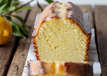 Bolo de leite húmido