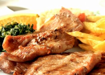 Secretos de porco preto grelhados