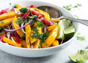 Salada de manga fácil e rápida