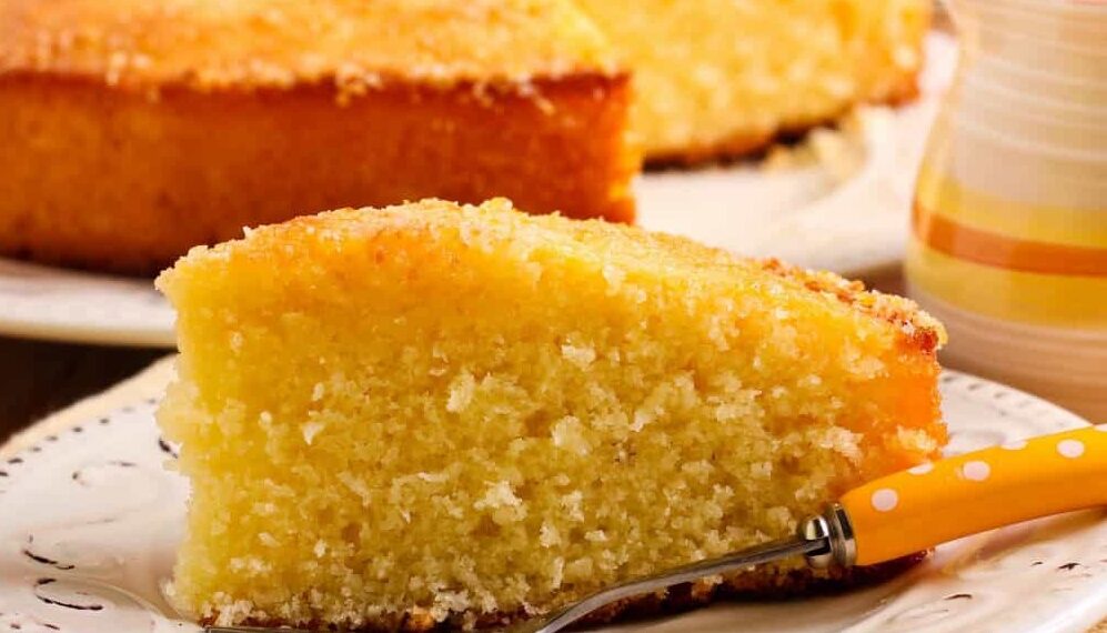 Bolo rápido de laranja no liquidificador