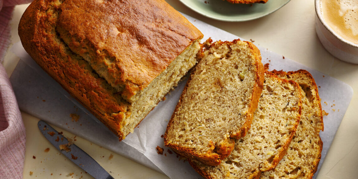 Bolo de banana e canela
