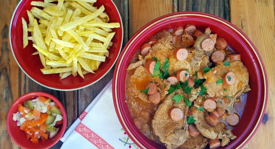 Costeletas à salsicheiro