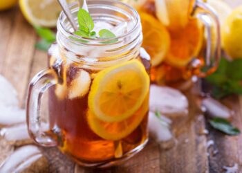 Chá gelado de hortelã