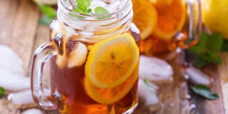 Chá gelado de hortelã