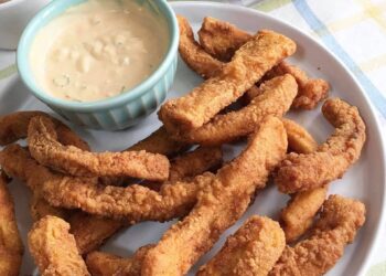 Tiras de pota fritas à setubalense