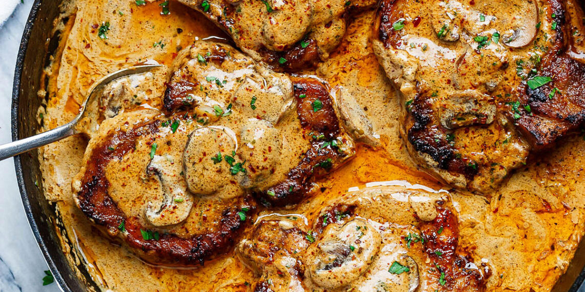 Costeletas de porco à portuguesa