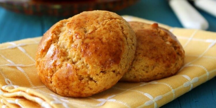 Broas de mel e nozes