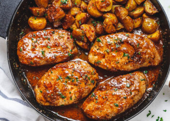 Costeletas do cachaço no forno à portuguesa