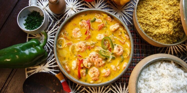Moqueca de camarão fácil e simples