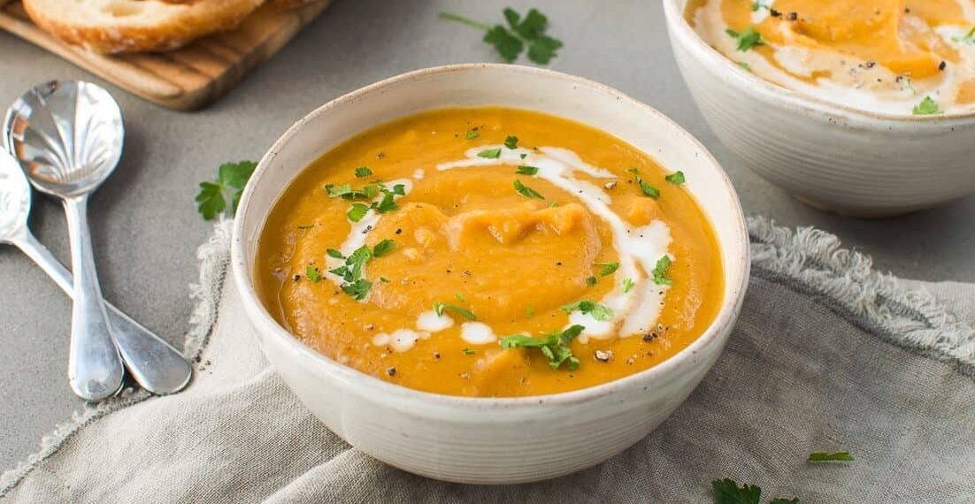 Sopa de abóbora e alho francês