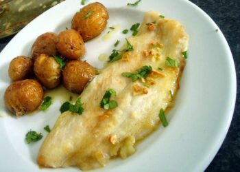 Perca no forno com limão