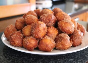 Sonhos de abóbora e laranja