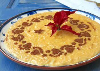 Aletria com leite condensado