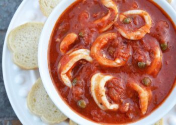 Lulas guisadas à portuguesa