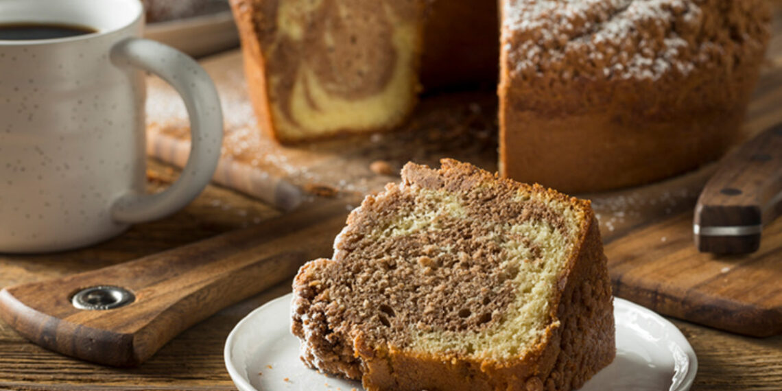 Bolo de café simples e fácil