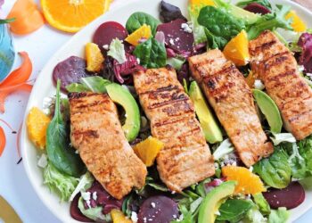 Salada de salmão