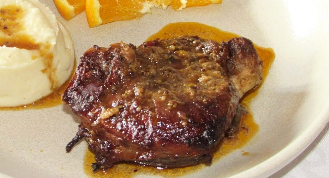 Bochechas de porco no forno à Alentejana