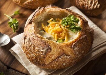 Açorda de bacalhau à Alentejana