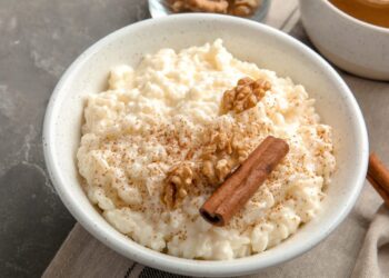 Arroz doce cremoso tradicional