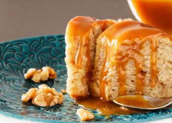 Bolo de banana e canela húmido