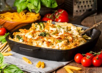 Massa gratinada com frango