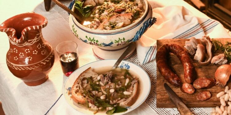 Sopa de cardos à Alentejana