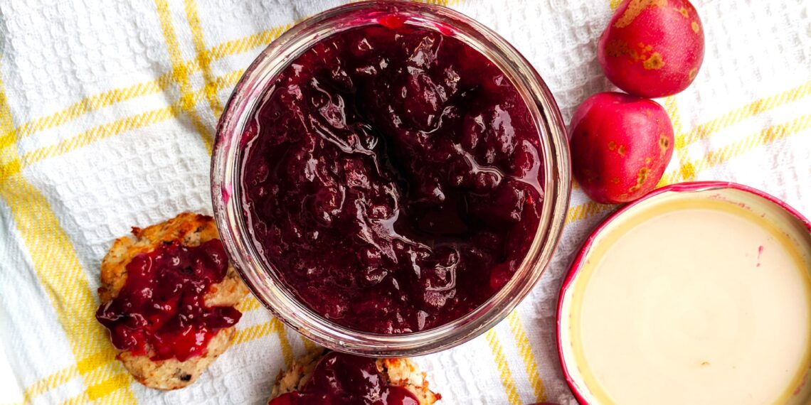 Doce de ameixa à moda do Alentejo