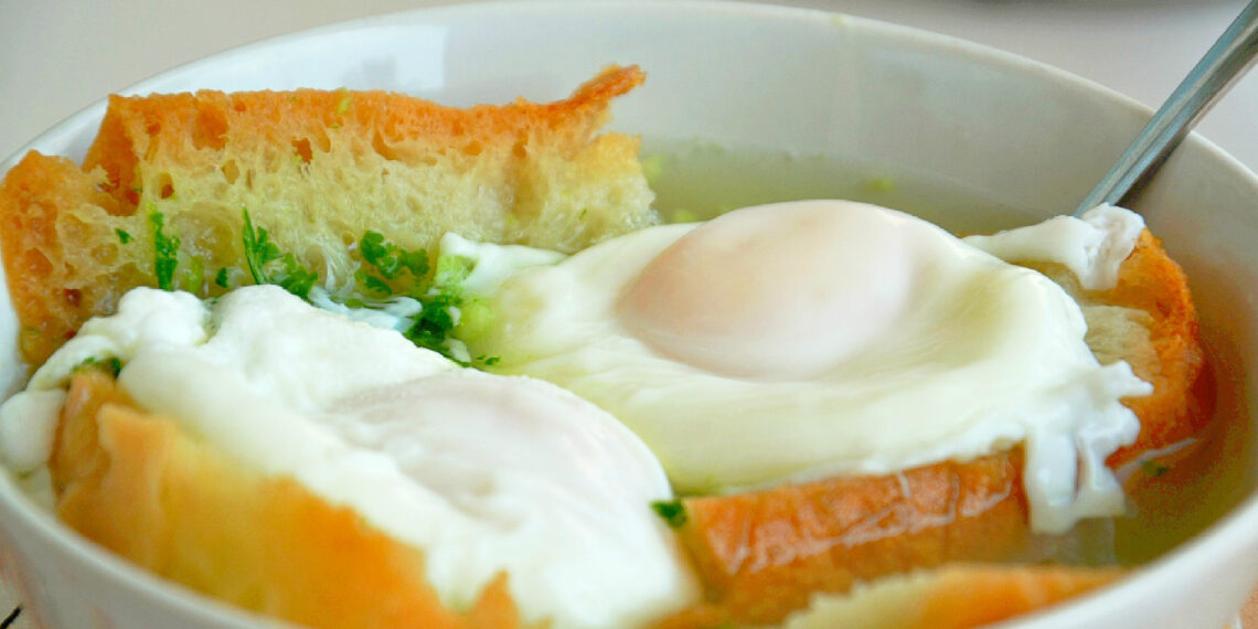 Açorda alentejana à moda antiga