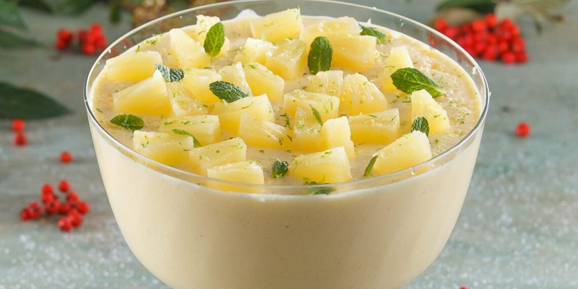 Mousse de ananás tradicional e cremosa