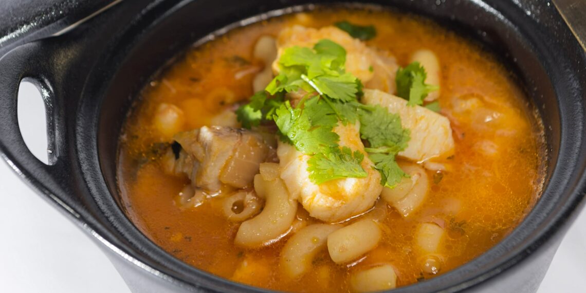 Sopa de peixe à Algarvia