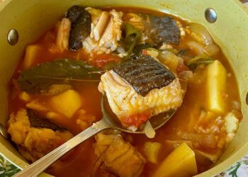 Caldeirada de raia à moda de Peniche