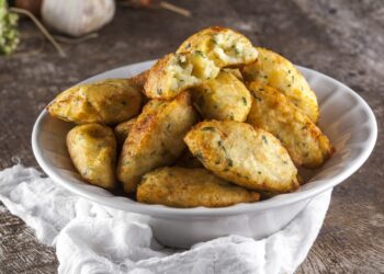 Pastéis de bacalhau à moda antiga