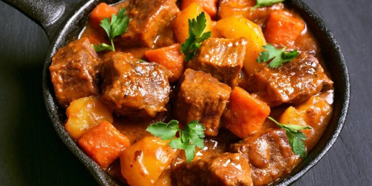 Carne de vaca estufada à Portuguesa